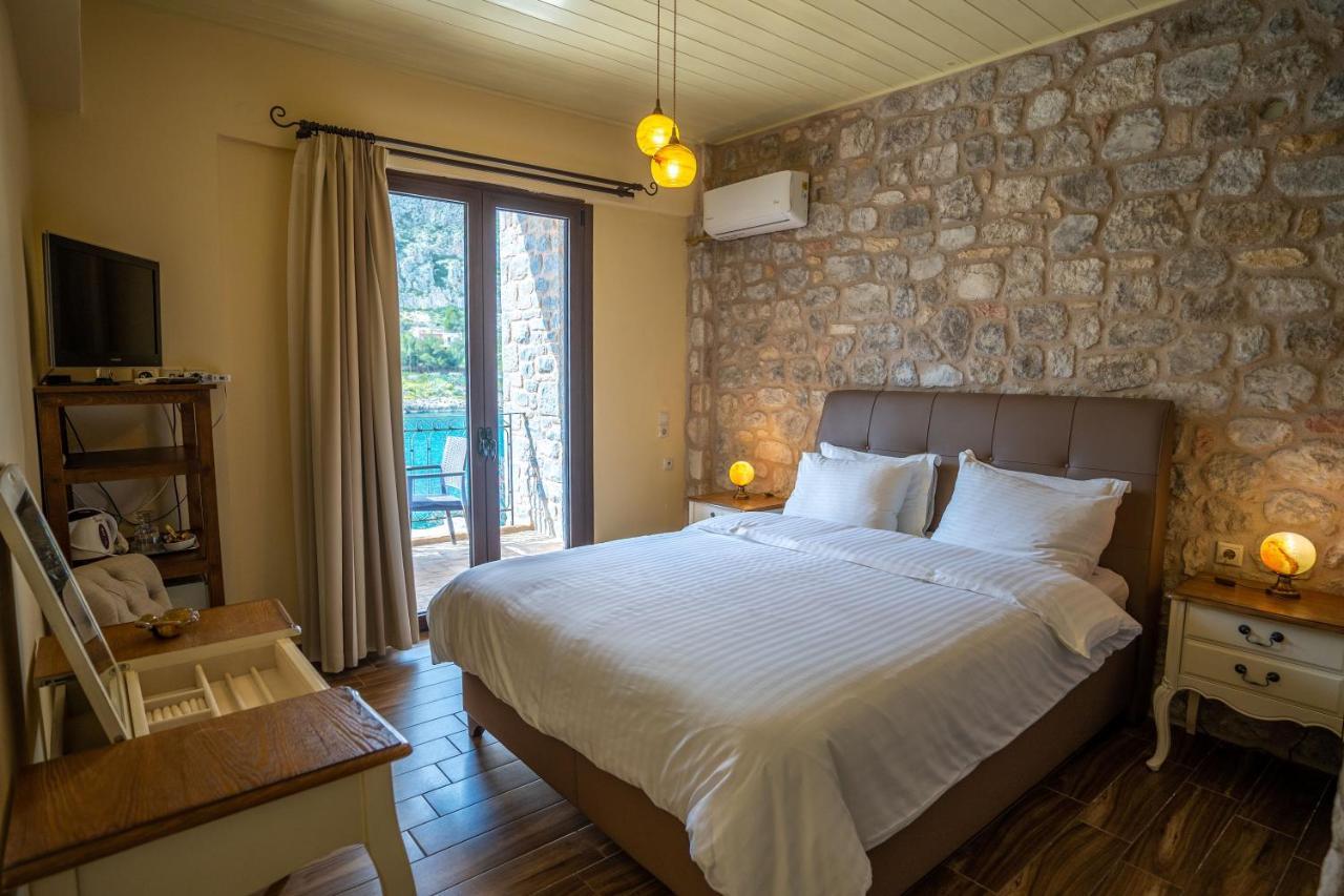 Guesthouse Laoula Yerolimin Exterior foto